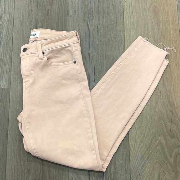 Pistola Pink🌸Audrey Vintage Cutoff Distressed Mid Rise Skinny Jeans 26W - Picture 4 of 8